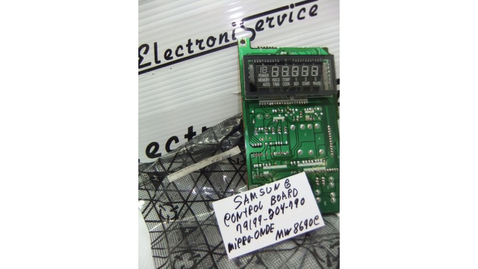 Samsung 79199-204-790 panneau de controle MW8690C